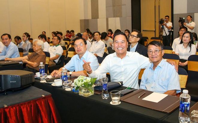 Hình ảnh đẹp tại Lễ phát động cuộc thi viết "Giáo dục tài chính thông minh" - Ảnh 4.
