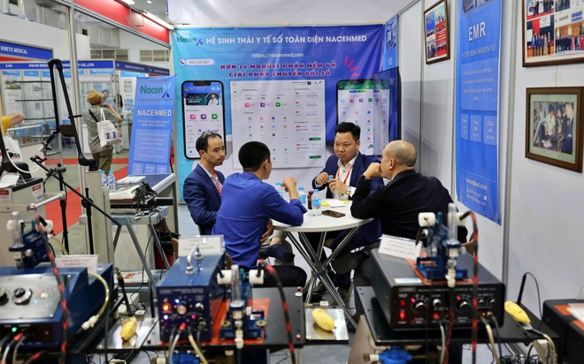 Khai mạc Triển lãm Quốc tế chuyên ngành Y Dược Việt Nam lần thứ 34 - Ảnh 3.