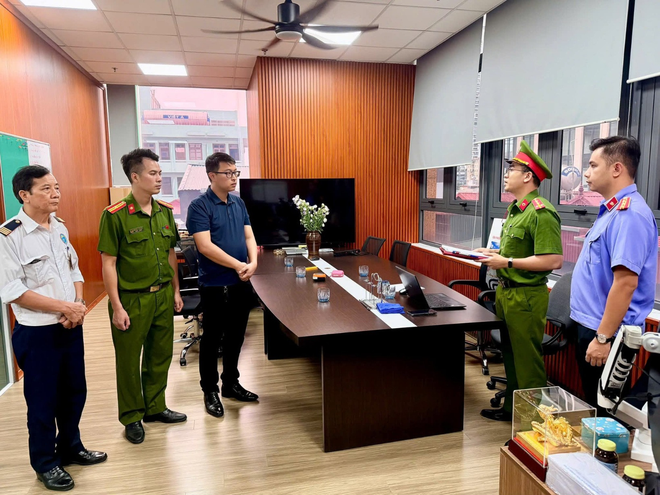 Vụ &aacute;n h&igrave;nh sự đầu ti&ecirc;n về x&acirc;m phạm bản quyền phần mềm, g&acirc;y thiệt hại h&agrave;ng chục tỉ đồng - Ảnh 4.