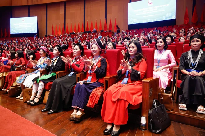 Khai mạc phiên trọng thể Đại hội đại biểu Phụ nữ toàn quốc lần thứ XIV, nhiệm kỳ 2026-2031 - Ảnh 5.