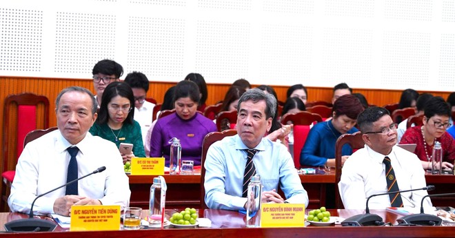 Trung ương Hội Khuyến học Việt Nam v&agrave; B&aacute;o Lao động đẩy mạnh truyền th&ocirc;ng x&acirc;y dựng x&atilde; hội học tập trong kỷ nguy&ecirc;n số - Ảnh 5.