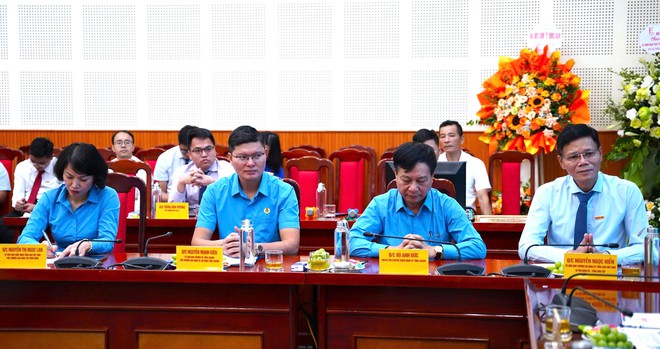 Trung ương Hội Khuyến học Việt Nam v&agrave; B&aacute;o Lao động đẩy mạnh truyền th&ocirc;ng x&acirc;y dựng x&atilde; hội học tập trong kỷ nguy&ecirc;n số - Ảnh 4.