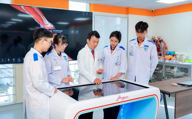 HUTECH c&ocirc;ng bố quyết định th&agrave;nh lập Trường Y v&agrave; Khoa học Sức khỏe - Ảnh 3.