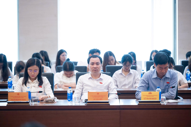 B&aacute;o ch&iacute; v&agrave; Nghị trường đồng h&agrave;nh kiến tạo trong kỷ nguy&ecirc;n mới - Ảnh 4.