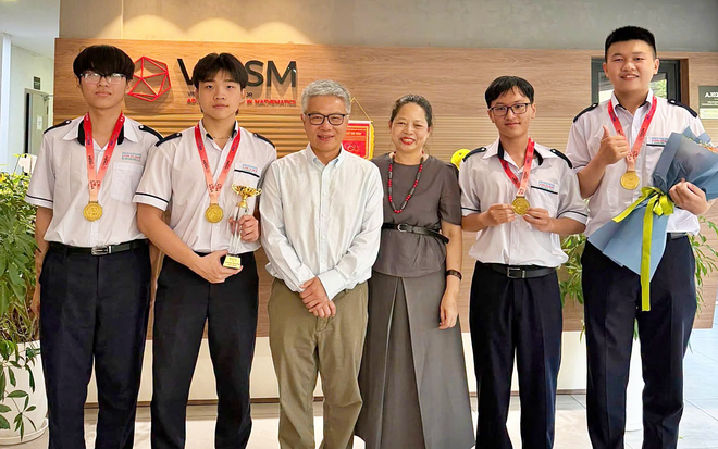 Học sinh Đắk Lắk đạt giải Nhất Kỳ thi M&ocirc; h&igrave;nh h&oacute;a To&aacute;n học Việt Nam 2026 - Ảnh 2.