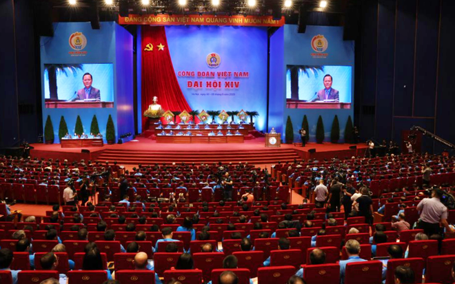 Tổng B&iacute; thư, Chủ tịch nước T&ocirc; L&acirc;m: Mỗi c&ocirc;ng nh&acirc;n phải c&oacute; cơ hội học tập suốt đời - Ảnh 1.