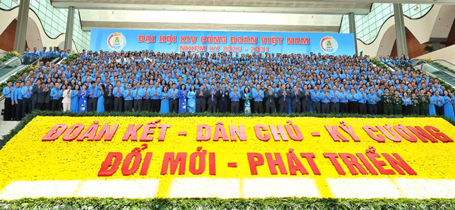 Tổng B&iacute; thư, Chủ tịch nước T&ocirc; L&acirc;m: Mỗi c&ocirc;ng nh&acirc;n phải c&oacute; cơ hội học tập suốt đời - Ảnh 3.