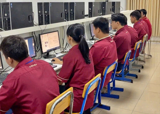 Trường Trung cấp Nguyễn Tất Th&agrave;nh đ&agrave;o tạo nghề "Thực học - Thực Danh - Thực nghiệp" - Ảnh 3.