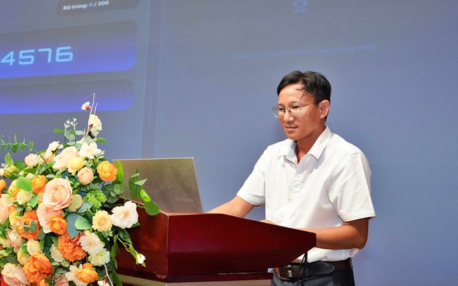 Chương tr&igrave;nh 50 năm EVNHCMC đồng h&agrave;nh c&ugrave;ng bạn d&agrave;nh 218 phần qu&agrave; may mắn tặng kh&aacute;ch h&agrave;ng - Ảnh 4.