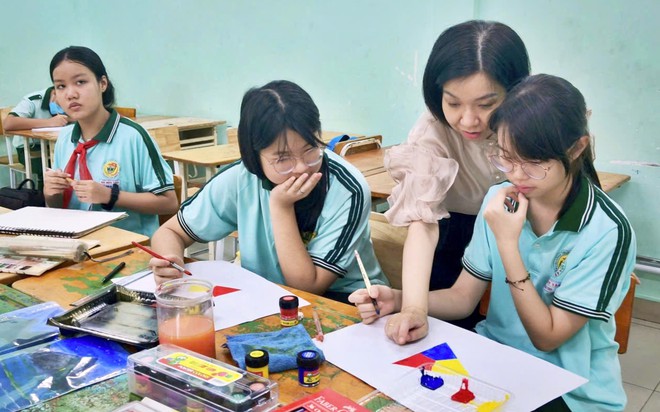 Trường học tại Thành phố Hồ Chí Minh mở cửa dạy học sinh miễn phí trong hè - Ảnh 5.