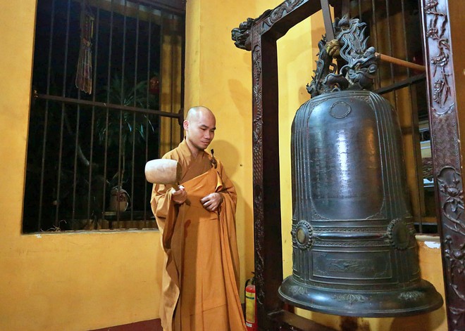 Phật gi&aacute;o Việt Nam thực hiện nghi thức tưởng niệm tri &acirc;n Anh h&ugrave;ng liệt sĩ tr&ecirc;n cả nước - Ảnh 4.