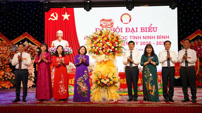 Khuyến học Ninh B&igrave;nh đổi mới tư duy về m&ocirc; h&igrave;nh "C&ocirc;ng d&acirc;n học tập số", th&uacute;c đẩy học tập suốt đời - Ảnh 3.
