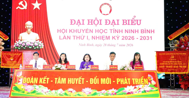 Khuyến học Ninh B&igrave;nh đổi mới tư duy về m&ocirc; h&igrave;nh "C&ocirc;ng d&acirc;n học tập số", th&uacute;c đẩy học tập suốt đời - Ảnh 5.