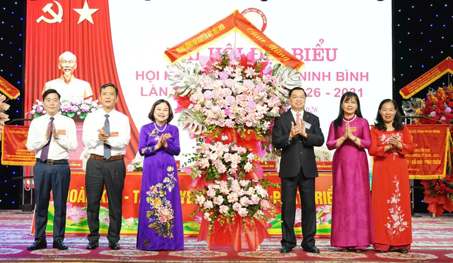Khuyến học Ninh B&igrave;nh đổi mới tư duy về m&ocirc; h&igrave;nh "C&ocirc;ng d&acirc;n học tập số", th&uacute;c đẩy học tập suốt đời - Ảnh 2.