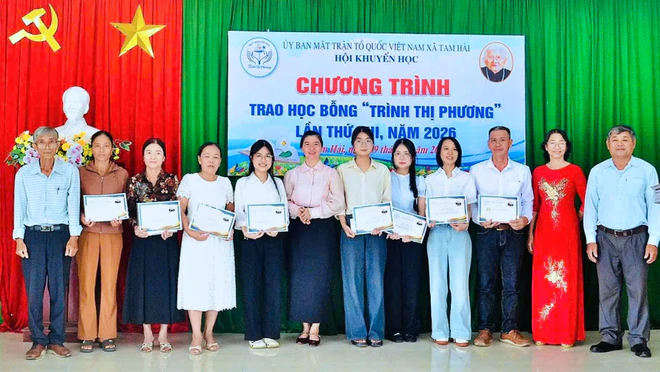 Hội Khuyến học x&atilde; Tam Hải (Đ&agrave; Nẵng) 13 năm ph&aacute;t triển quỹ khuyến học Tr&igrave;nh Thị Phương - Ảnh 7.