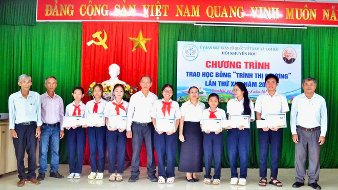 Hội Khuyến học x&atilde; Tam Hải (Đ&agrave; Nẵng) 13 năm ph&aacute;t triển quỹ khuyến học Tr&igrave;nh Thị Phương - Ảnh 5.