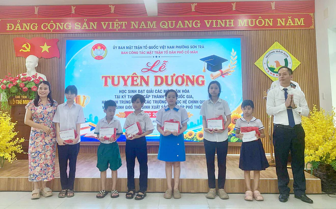 Cổ M&acirc;n chung tay vun trồng những ước mơ tri thức - Ảnh 2.