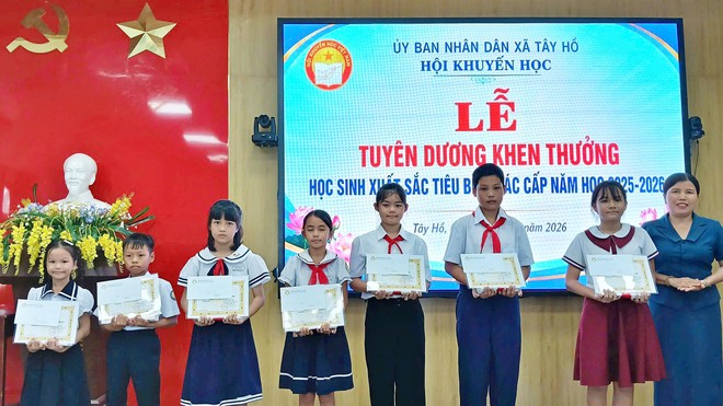 X&atilde; T&acirc;y Hồ, Đ&agrave; Nẵng tuy&ecirc;n dương 63 học sinh giỏi, xuất sắc năm học 2025-2026 - Ảnh 6.