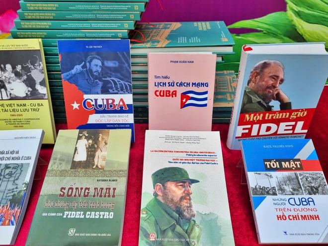 Chủ tịch Hồ Ch&iacute; Minh v&agrave; Tổng Tư lệnh Fidel Castro: Nghĩa t&igrave;nh son sắt đặc biệt - Ảnh 6.