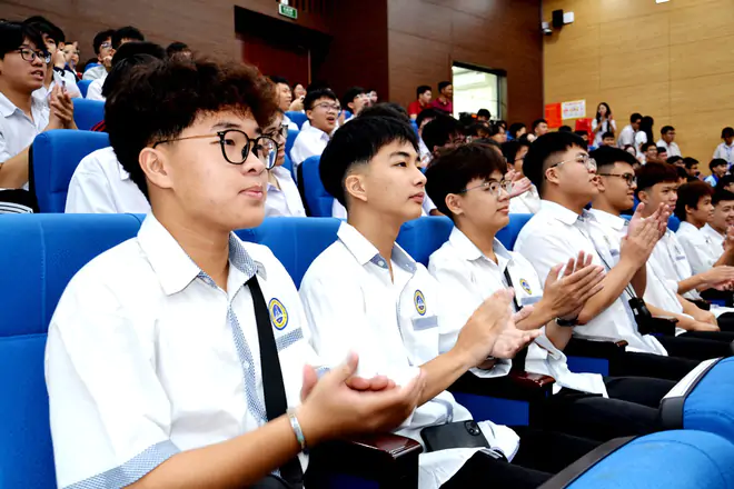 Khai mạc Trại h&egrave; H&ugrave;ng Vương lần thứ XX ở v&ugrave;ng bi&ecirc;n giới L&agrave;o Cai - Ảnh 11.