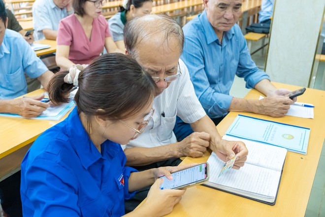 Hội Khuyến học Hưng Y&ecirc;n đẩy mạnh ứng dụng c&ocirc;ng nghệ số, n&acirc;ng cao chất lượng đ&aacute;nh gi&aacute; c&aacute;c m&ocirc; h&igrave;nh học tập - Ảnh 7.