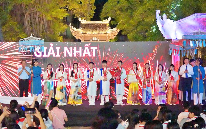Trường THCS Chu Văn An gi&agrave;nh giải Nhất cuộc thi "T&igrave;m hiểu Di t&iacute;ch Quốc gia đặc biệt Văn Miếu - Quốc Tử Gi&aacute;m" - Ảnh 2.