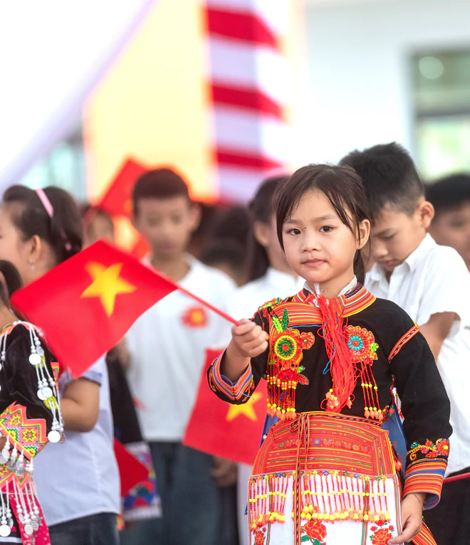 Thêm ngôi trường xinh đẹp giữa núi rừng Tây Bắc - Ảnh 8.
