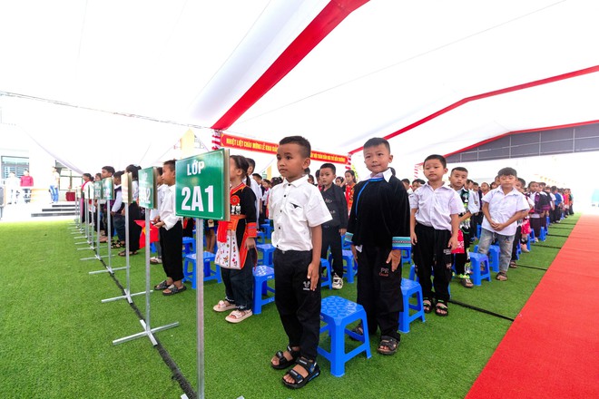 Thêm ngôi trường xinh đẹp giữa núi rừng Tây Bắc - Ảnh 10.