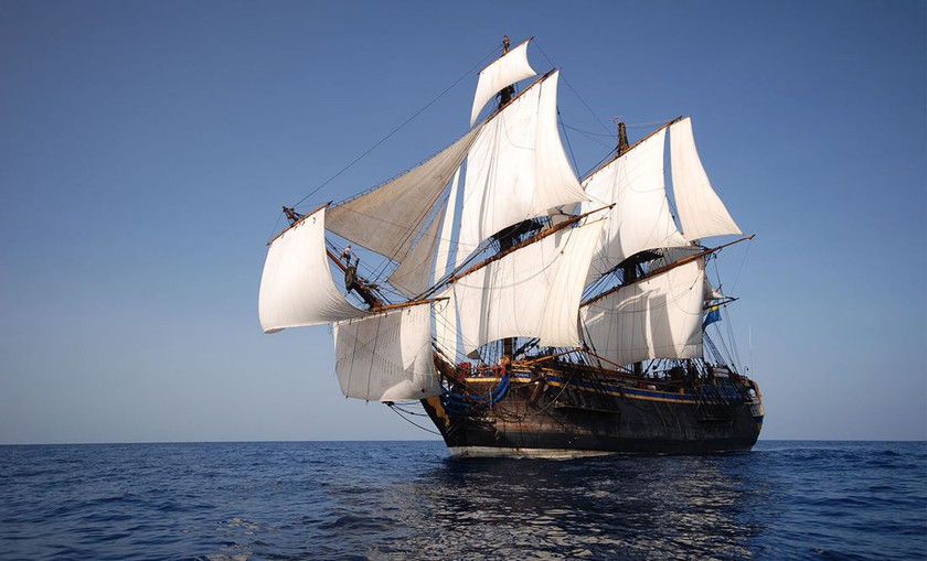 Chiêm ngưỡng thuyền buồm bằng gỗ lớn nhất thế giới và hành trình 'Thám hiểm châu Á' - Ảnh 6.