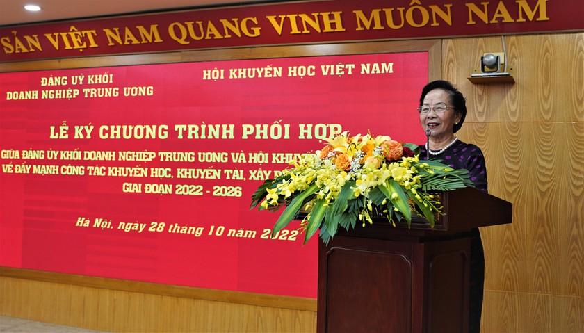 Lễ ký chương trình phối hợp giữa Đảng ủy Khối Doanh nghiệp Trung ương và Hội Khuyến học Việt Nam - Ảnh 2.
