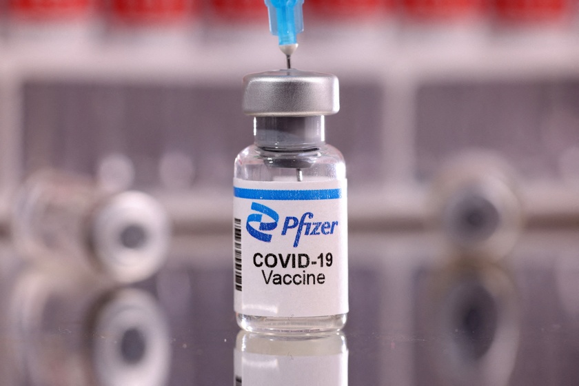 Thêm Nhật Bản cấp phép tiêm vaccine COVID-19 cho trẻ từ 6 tháng đến 4 tuổi - Ảnh 1.