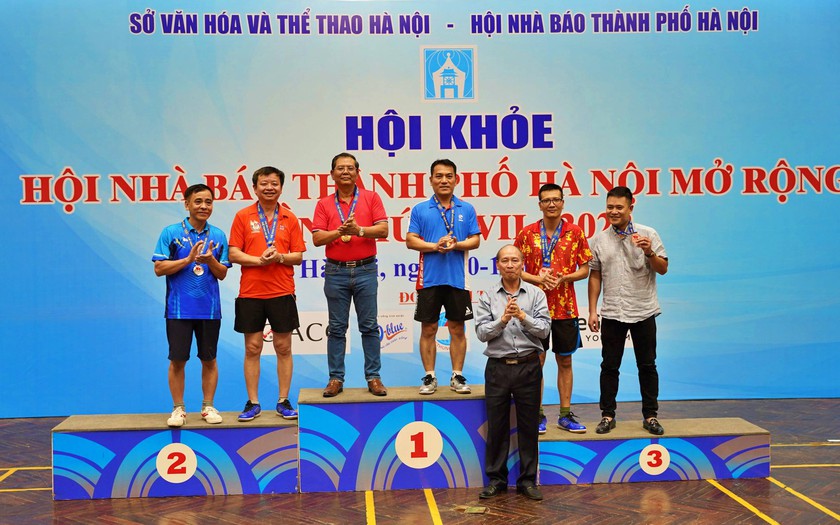 Bế mạc Hội khỏe Hội nhà báo Hà Nội mở rộng 2022, trao huy chương các môn thi đấu - Ảnh 3.