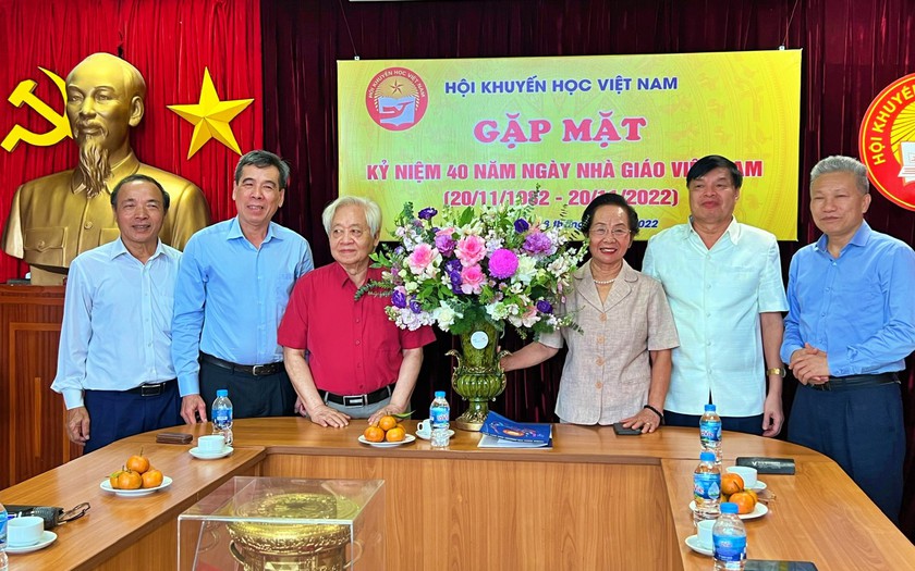 Trung ương Hội Khuyến học Việt Nam kỷ niệm 40 năm Ngày Nhà giáo Việt Nam - Ảnh 5.