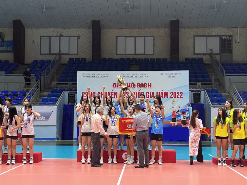Đội bóng chuyền nữ Vietinbank xuất sắc bảo vệ thành công ngôi vô địch giải vô địch bóng chuyền U23 quốc gia - Ảnh 3.