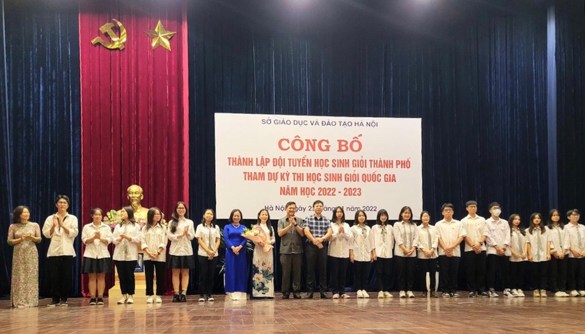 184 học sinh Hà Nội tham dự kỳ thi chọn học sinh giỏi quốc gia năm học 2022-2023 - Ảnh 1.