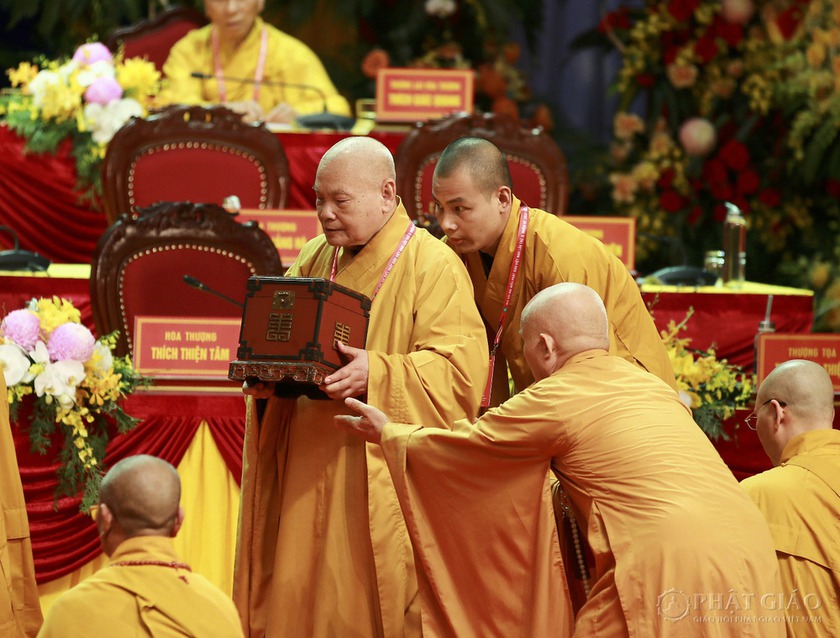 Suy tôn Trưởng lão Hòa thượng Thích Trí Quảng lên ngôi vị Pháp chủ Giáo hội Phật giáo Việt Nam - Ảnh 2.