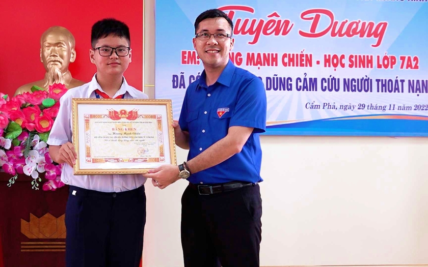 Chủ tịch nước Nguyễn Xuân Phúc khen học sinh dũng cảm cứu người - Ảnh 3.