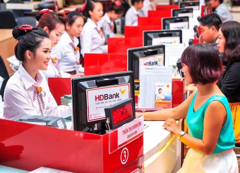 Các "nhà băng" thi nhau báo lãi 9 tháng/2024 - Ảnh 1.