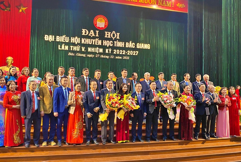 Đại hội Hội Khuyến học tỉnh Bắc Giang ra mắt Ban Chấp hành khoá mới - Ảnh 8.