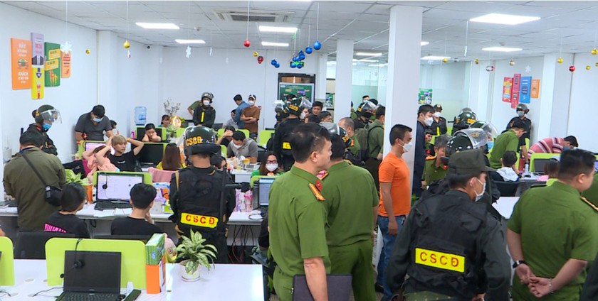 Thành phố Hồ Chí Minh: bắt giữ 86 đối tượng lừa đảo rút tiền từ thẻ tín dụng - Ảnh 1.