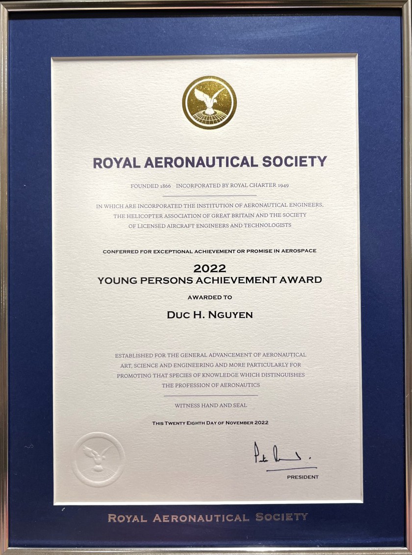 Nhà khoa học 9x duy nhất nhận giải Hiệp hội Hàng không Hoàng gia Anh - Ảnh 2.