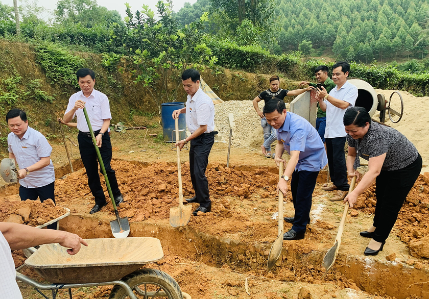 Hội Khuyến học tỉnh Phú Thọ khởi công xây “Mái ấm khuyến học” cho học sinh nghèo tại huyện Đoan Hùng - Ảnh 2.