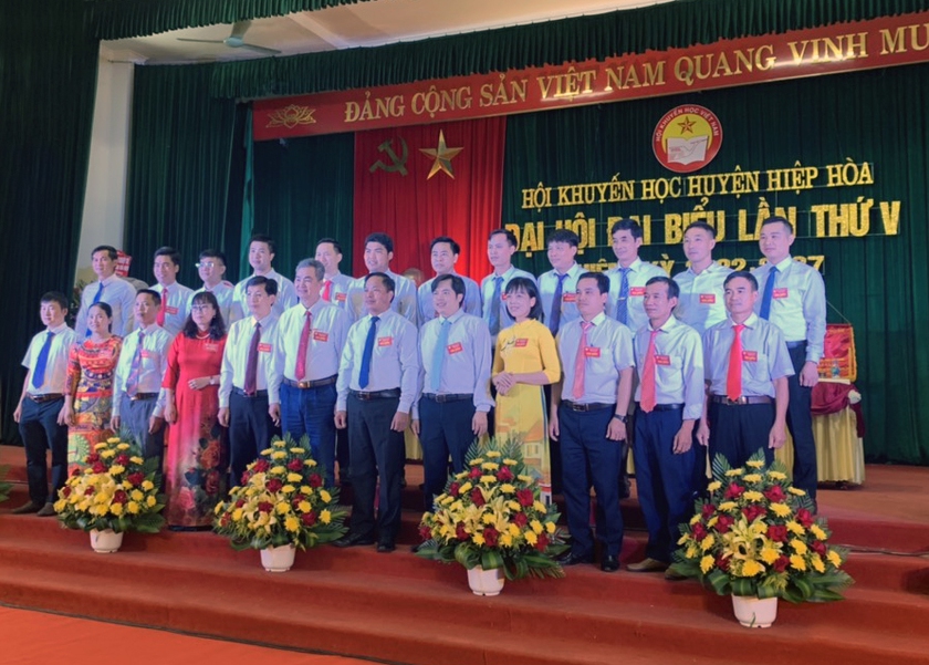 Bắc Giang: Tổ chức Đại hội điểm Hội Khuyến học Hiệp Hòa  - Ảnh 4.