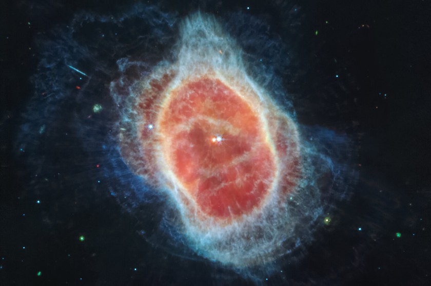 Chùm ảnh về vũ trụ đầu tiên từ siêu kính viễn vọng James Webb được NASA công bố - Ảnh 4.