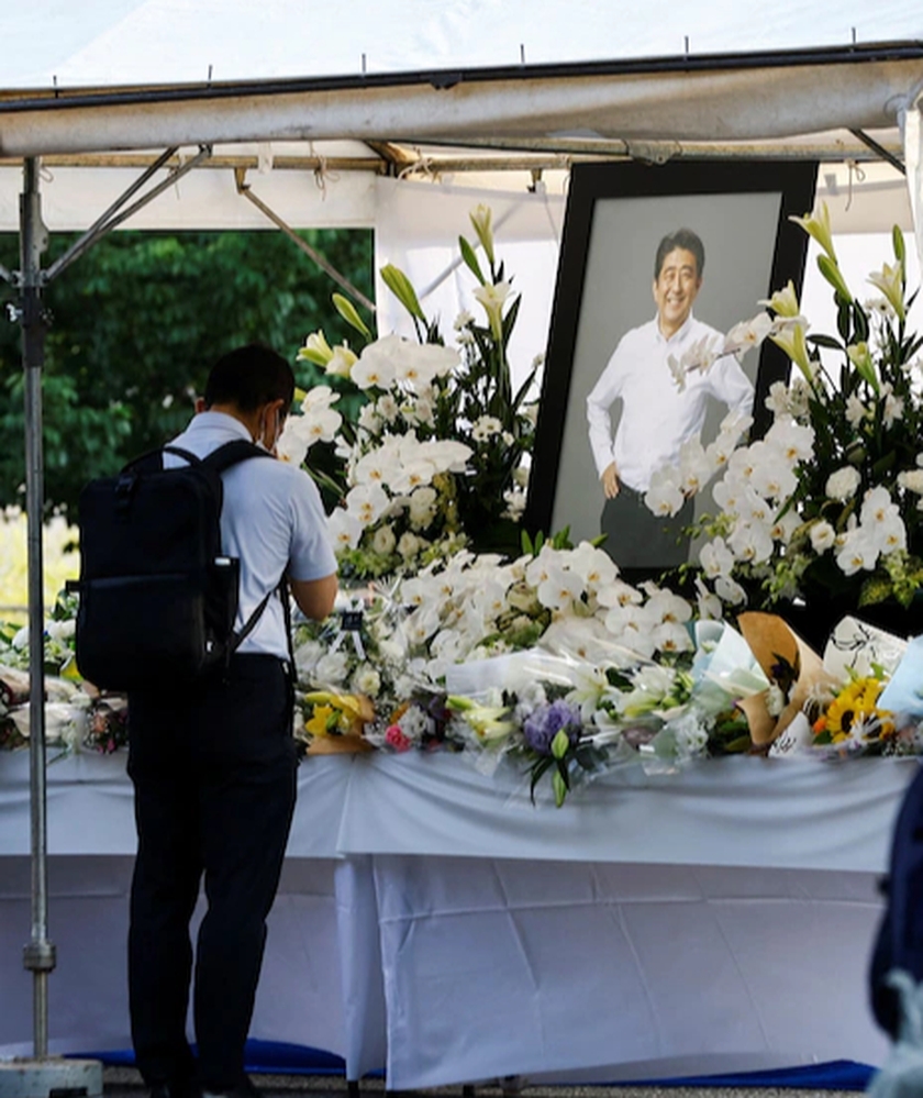 Chính phủ Nhật Bản cân nhắc tổ chức lễ tang cho cố Thủ tướng Shinzo Abe vào mùa Thu - Ảnh 1.