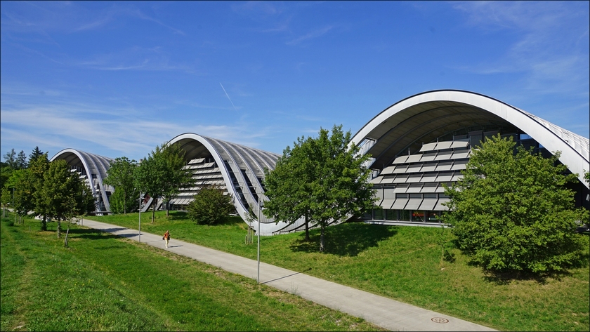 Chiêm ngưỡng những công trình kiệt tác của Renzo Piano “huyền thoại sống trong ngành kiến trúc” - Ảnh 3.
