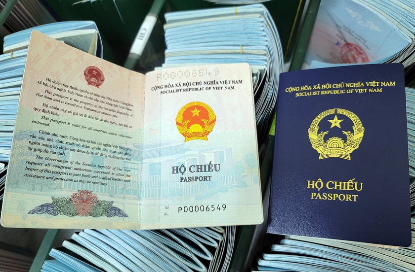 Sau Đức, Cộng hòa Séc, thêm Phần Lan tạm dừng công nhận hộ chiếu mẫu mới của Việt Nam - Ảnh 5.