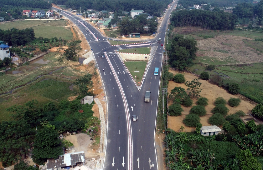 Thanh toán kinh phí Hợp đồng dự án BT xây dựng đường cao tốc Hòa Lạc - Hòa Bình - Ảnh 1.