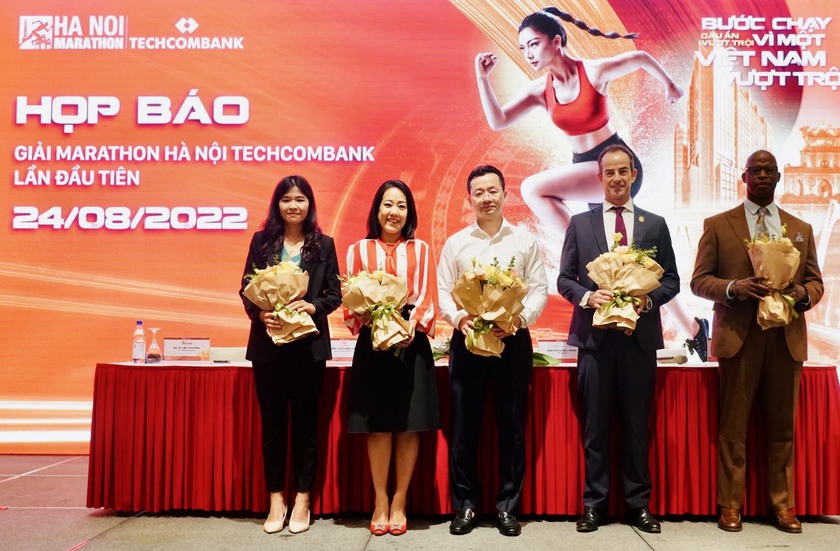 Giải chạy Hà Nội Marathon Techcombank lần đầu tiên cùng thông điệp “Dấu ấn vượt trội” - Ảnh 2.