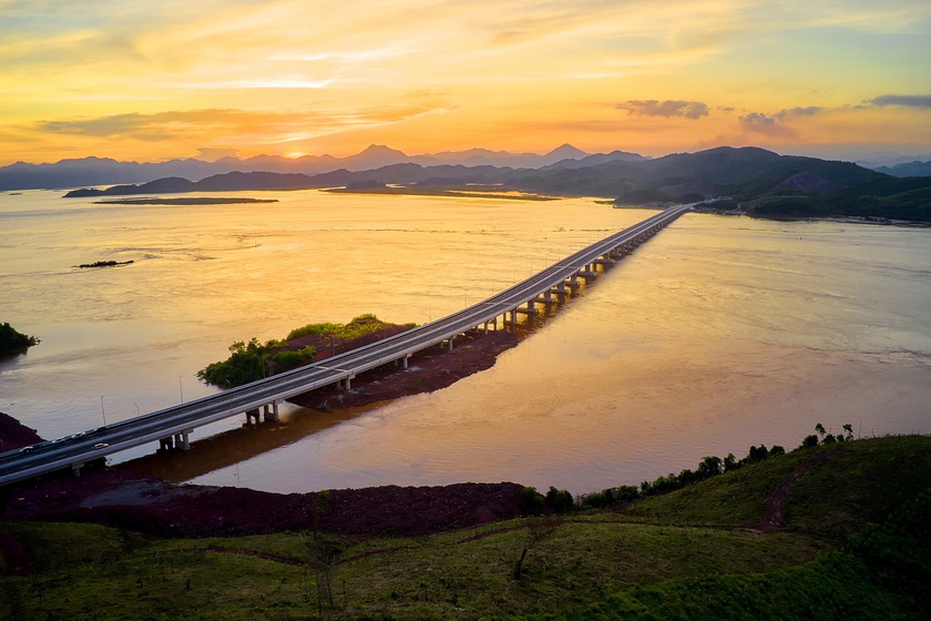 Khám phá tuyến cao tốc Sun Group đầu tư có hệ thống chiếu sáng hiện đại nhất Việt Nam - Ảnh 6.